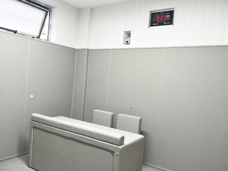 星美審訊室防撞軟包優勢