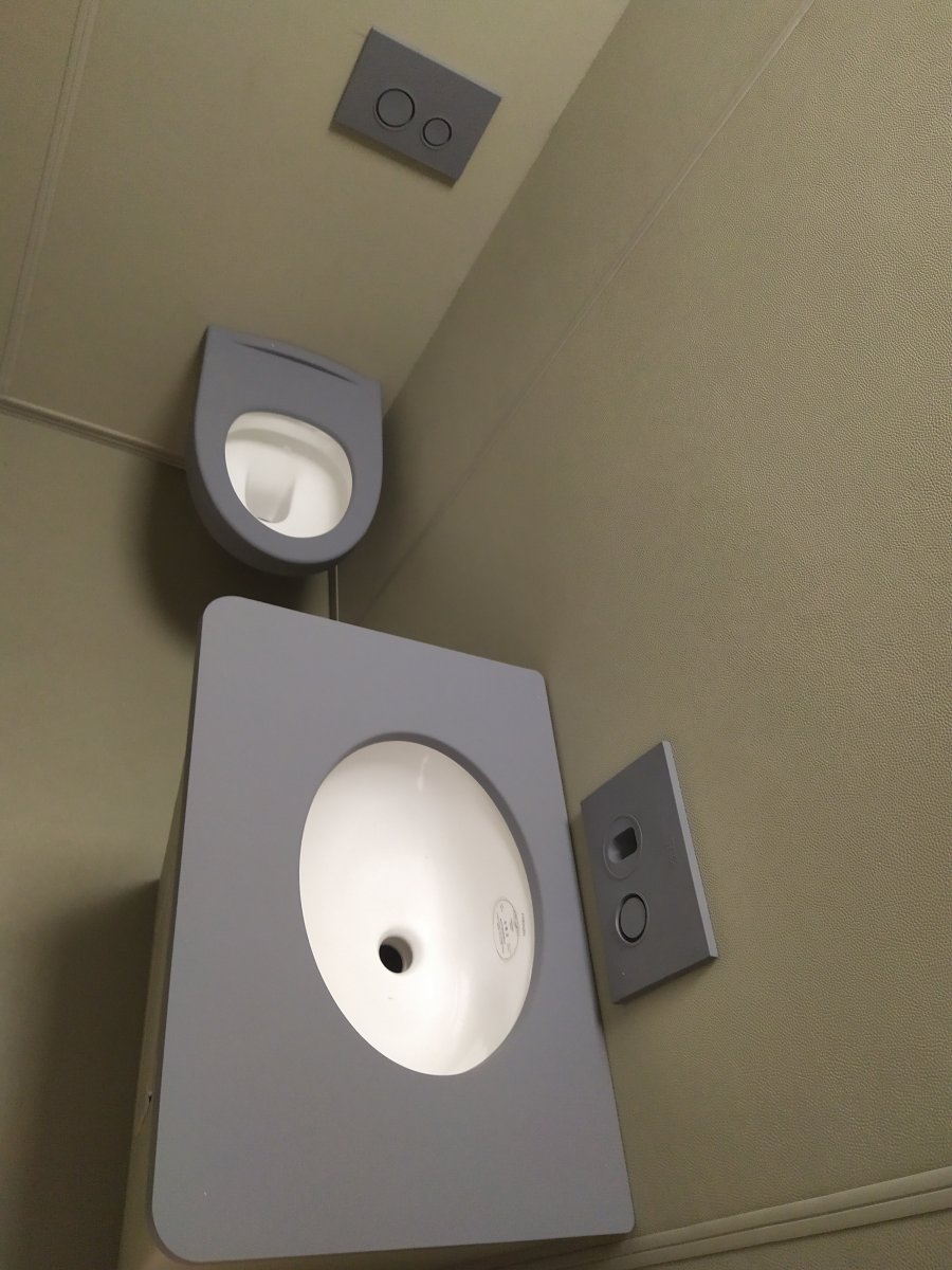 談話室軟包衛生間效果圖